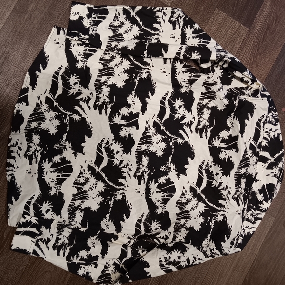 Celine Black and White Tropical Print Shirt - Picture 6 of 7